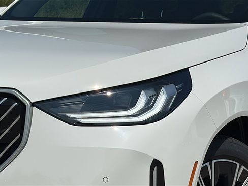 New 2026 BMW X3 xDrive30 w/ Premium Package image 4