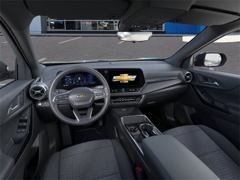 New 2026 Chevrolet Equinox LT w/ Safety and Technology Package image 15