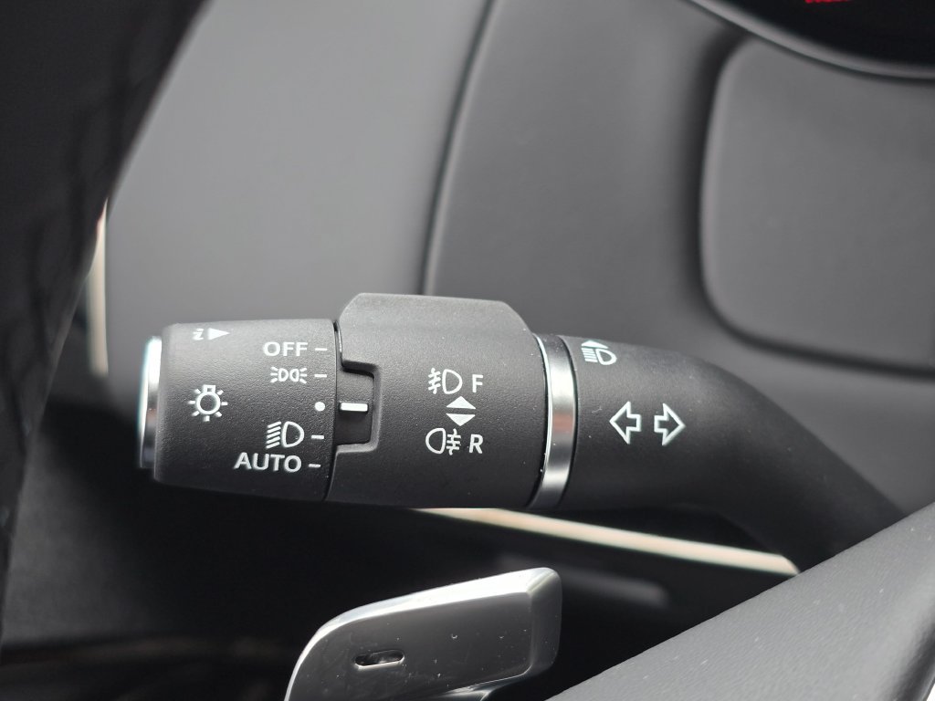 New 2026 Land Rover Range Rover Sport SE AWD/4WD image 27