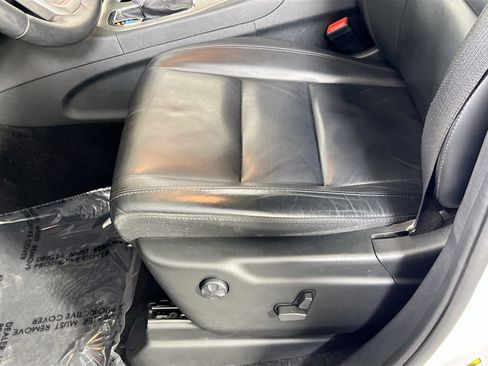 Used 2022 Jeep Grand Cherokee Limited image 19