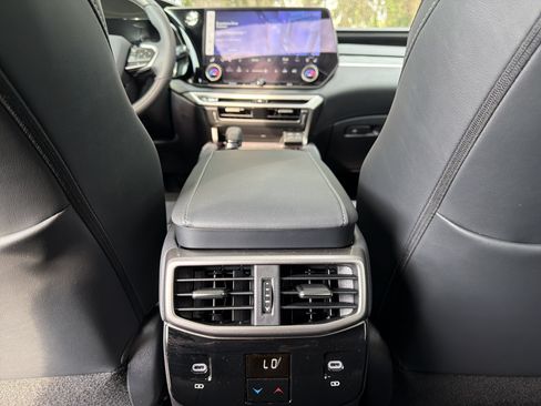 Used 2026 Lexus RX 350 Premium Plus w/ Convenience Package FWD image 34