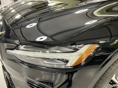 Certified 2023 Volvo S60 T8 Plus w/ Climate Package AWD/4WD image 7