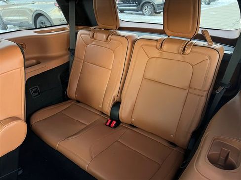 Used 2023 Lincoln Aviator Black Label image 21