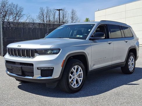 Used 2022 Jeep Grand Cherokee L Limited AWD/4WD image 6