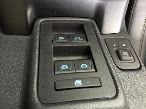 New 2025 Ford Bronco Badlands image 20