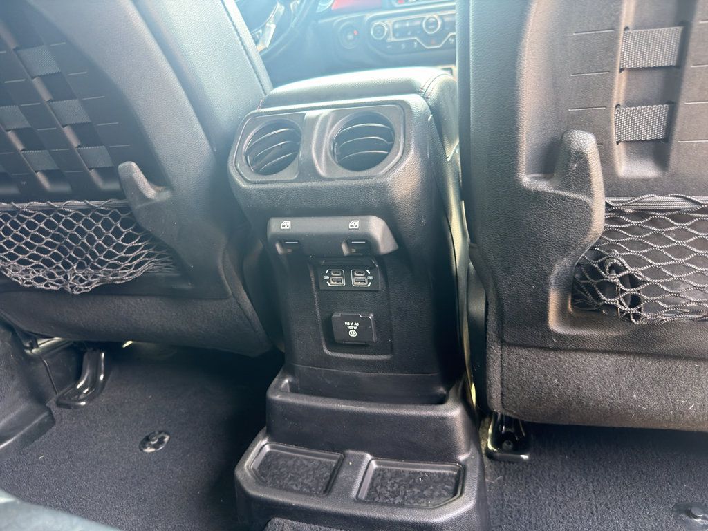 Used 2021 Jeep Wrangler Unlimited Rubicon AWD/4WD image 15