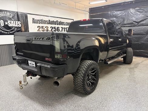 Used 2013 GMC Sierra 3500 Denali AWD/4WD image 3