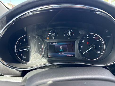 Used 2021 Buick Encore Preferred image 30