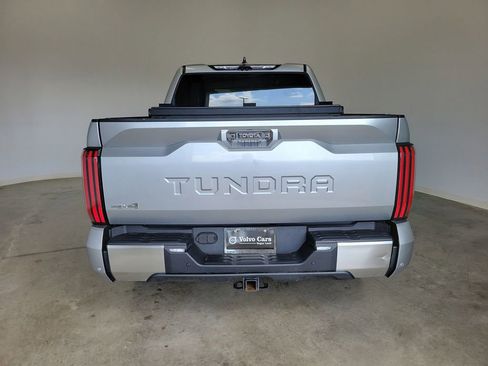 Used 2022 Toyota Tundra Limited AWD/4WD image 6