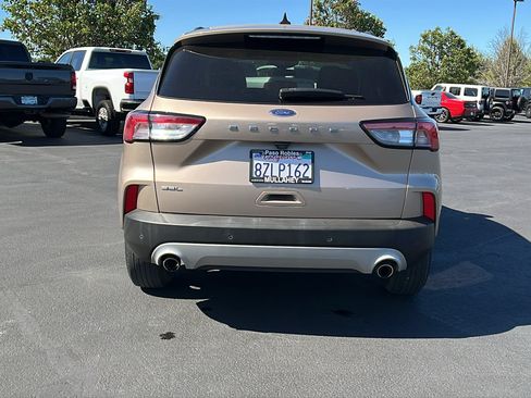 Used 2021 Ford Escape SEL FWD image 4