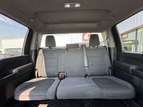 Used 2020 Chevrolet Silverado 2500 Custom w/ Custom Value Package image 10