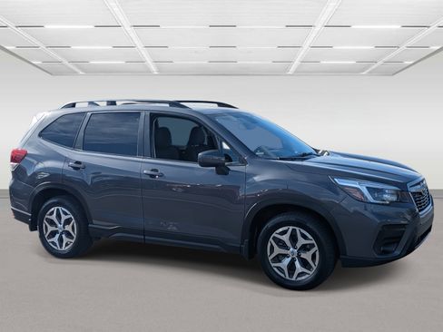 Certified 2021 Subaru Forester Premium w/ Popular Package #1 image 5