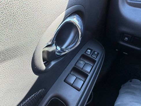 Used 2019 Nissan Versa SV image 30