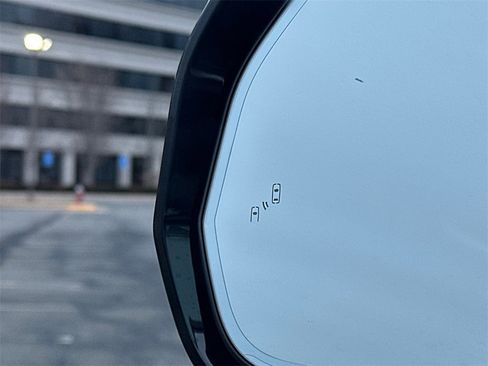 Used 2023 Toyota Tundra 1794 Edition image 17