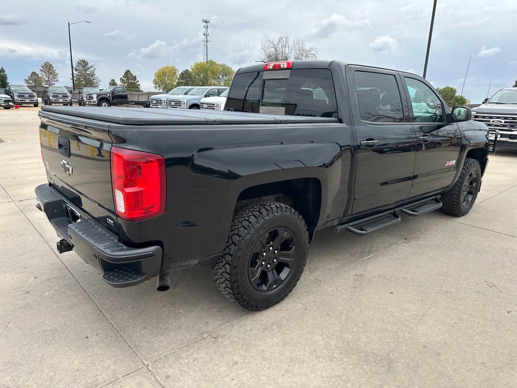 Used 2018 Chevrolet Silverado 1500 LTZ Z71 w/ LTZ Plus Package AWD/4WD image 34