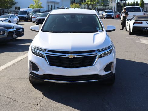 Used 2023 Chevrolet Equinox LT FWD image 3
