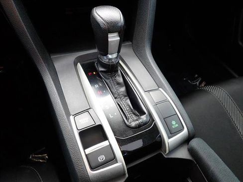 Used 2018 Honda Civic EX image 15