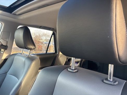 Used 2024 Toyota 4Runner SR5 Premium w/ Moonroof Package image 9