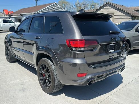 Used 2020 Jeep Grand Cherokee SRT AWD/4WD image 7