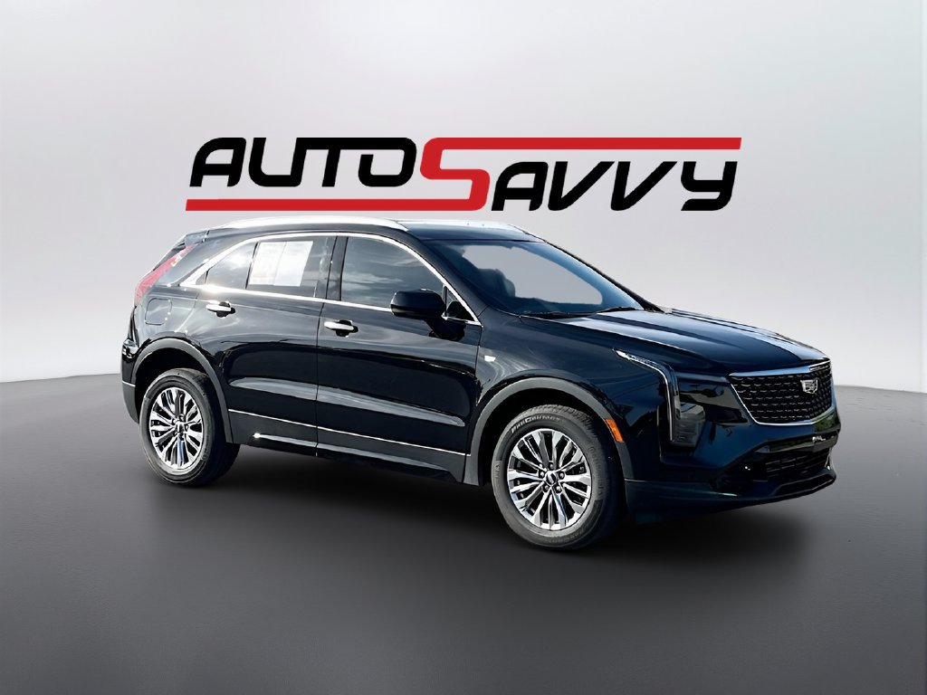 Used 2024 Cadillac XT4 Premium Luxury w/ Cold Weather Package FWD image 1