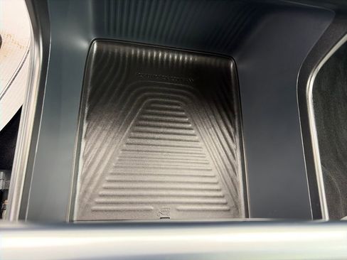 Used 2025 Ford Expedition Max Platinum image 31