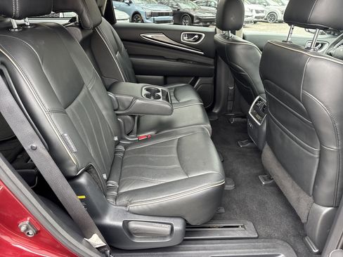 Used 2020 INFINITI QX60 Luxe w/ Essential Package image 15