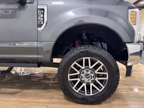 Used 2019 Ford F350 Lariat w/ Lariat Value Package image 4