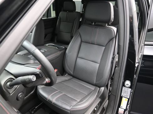 Used 2024 Chevrolet Tahoe RST w/ Luxury Package image 11