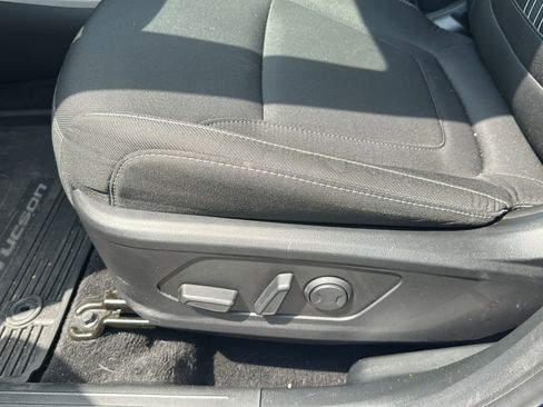 Used 2024 Hyundai Tucson SEL image 15