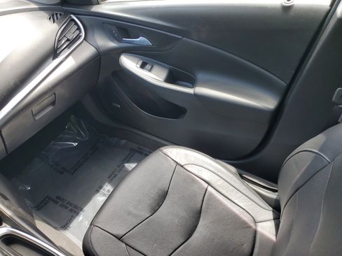 Used 2017 Chevrolet Volt Premier image 11