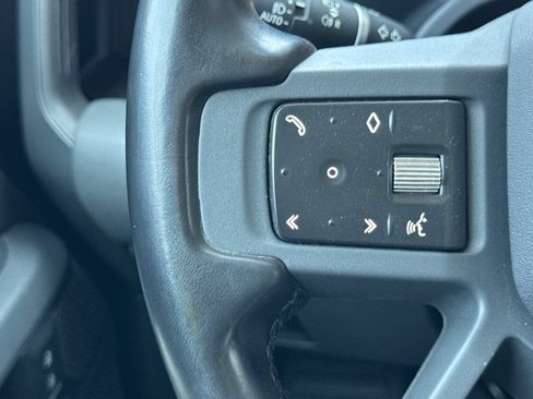 Certified 2023 Land Rover Defender 110 X-Dynamic SE AWD/4WD image 28