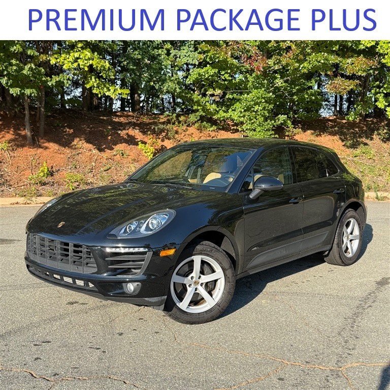 Used 2018 Porsche Macan AWD/4WD image 1