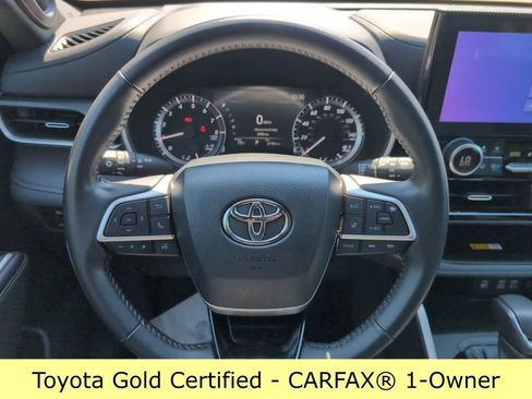 Certified 2024 Toyota Highlander XSE AWD/4WD image 17