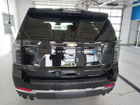 New 2026 Chevrolet Suburban Premier w/ Sun And Tow Package AWD/4WD image 33