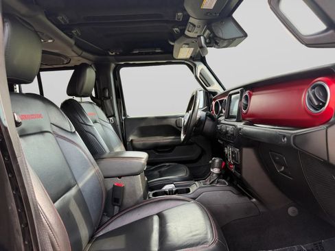 Used 2020 Jeep Gladiator Rubicon AWD/4WD image 33