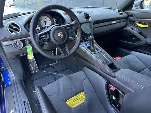 Certified 2025 Porsche 718 Boxster Spyder RS image 17