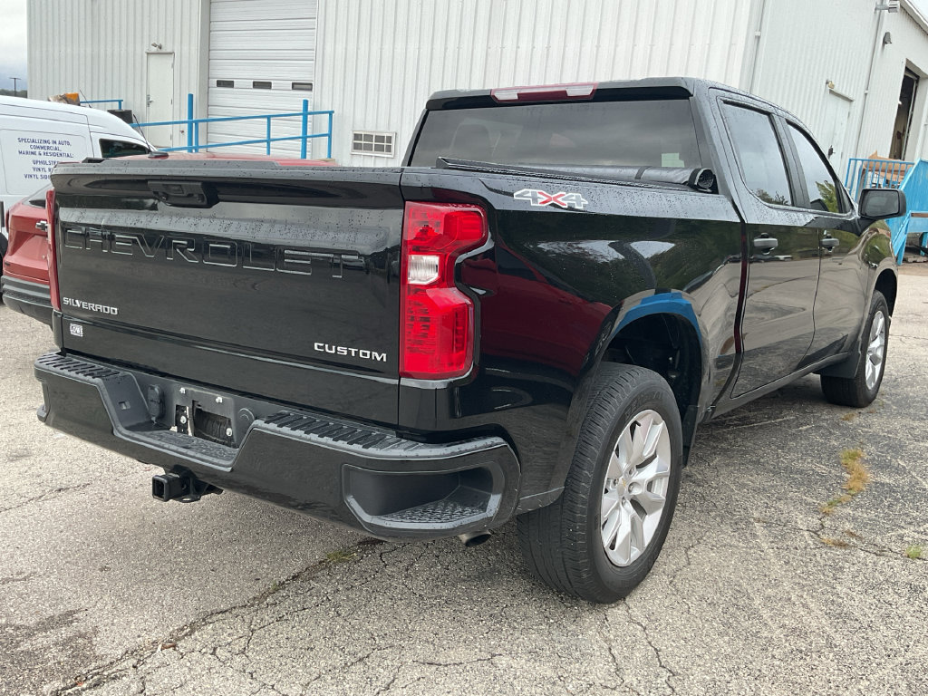 Used 2022 Chevrolet Silverado 1500 Custom AWD/4WD image 7