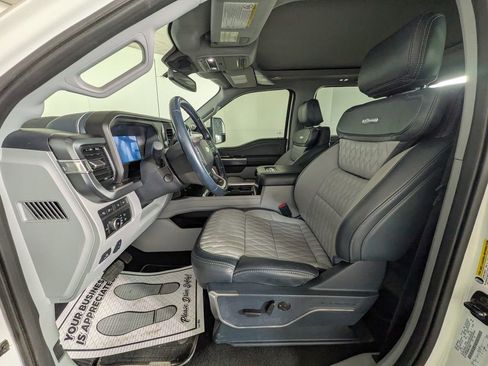 Used 2024 Ford F250 Limited w/ FX4 Off-Road Package image 18