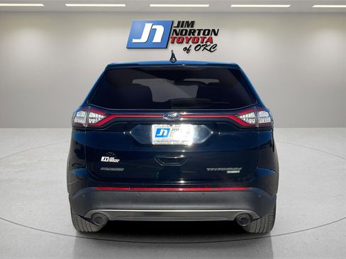 Used 2016 Ford Edge Titanium w/ Technology Package image 6