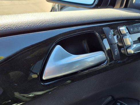 Used 2018 Mercedes-Benz GLE 350 4MATIC image 16