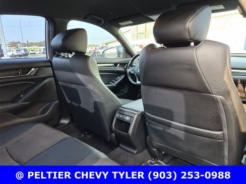 Used 2021 Honda Accord Sport image 15