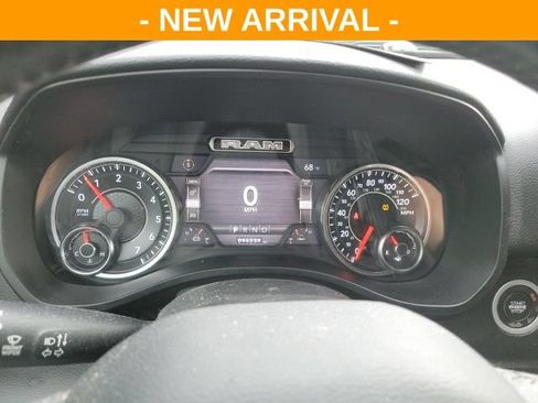 Used 2019 RAM 1500 Big Horn AWD/4WD image 9