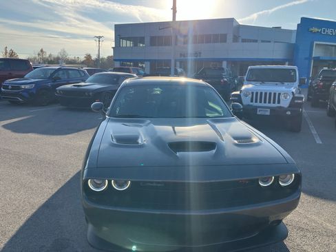 Used 2023 Dodge Challenger R/T Scat Pack image 2