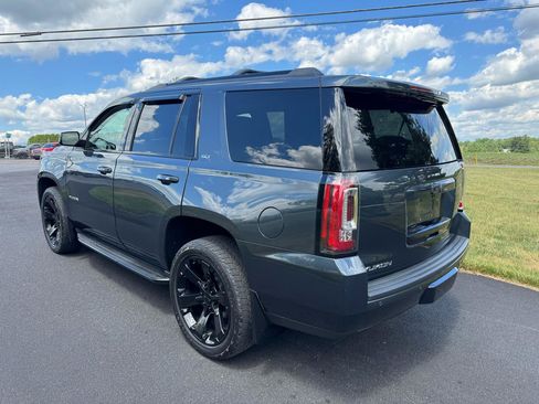 Used 2019 GMC Yukon SLT w/ Graphite Performance Edition AWD/4WD image 4