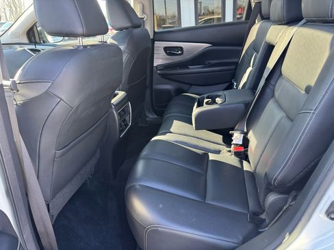 Used 2018 Nissan Murano Platinum image 12