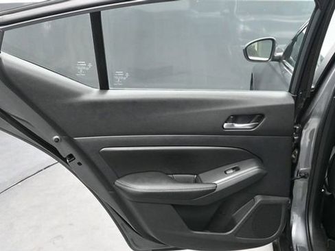 Used 2020 Nissan Altima 2.5 S FWD image 17