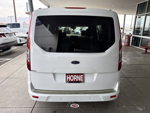 Used 2015 Ford Transit Connect Titanium image 5