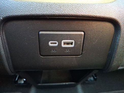 Used 2022 Chevrolet Blazer LT w/ LPO, Black Accent Package image 11