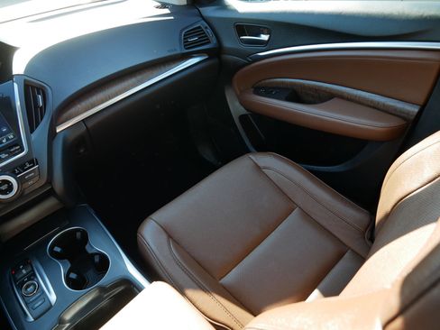 Used 2020 Acura MDX SH-AWD w/ Technology Package image 11