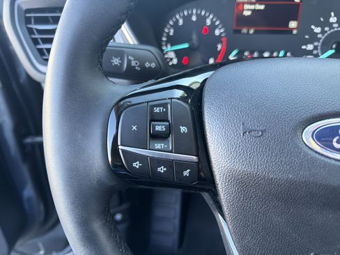 Used 2022 Ford Escape SE w/ Convenience Package image 29